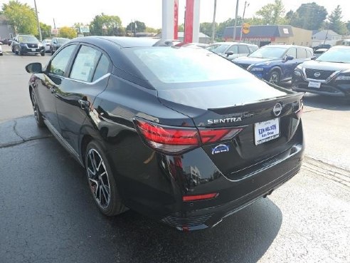 2025 Nissan Sentra SR Black, Dixon, IL