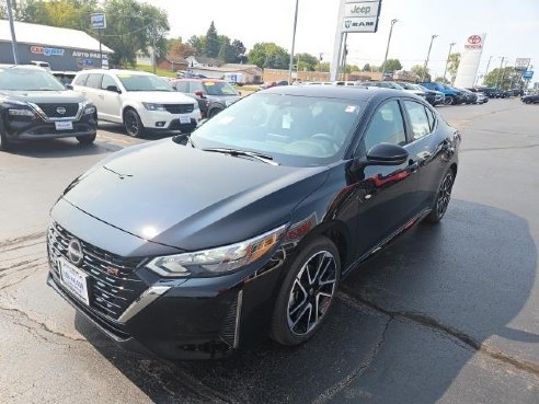 2025 Nissan Sentra SR Black, Dixon, IL