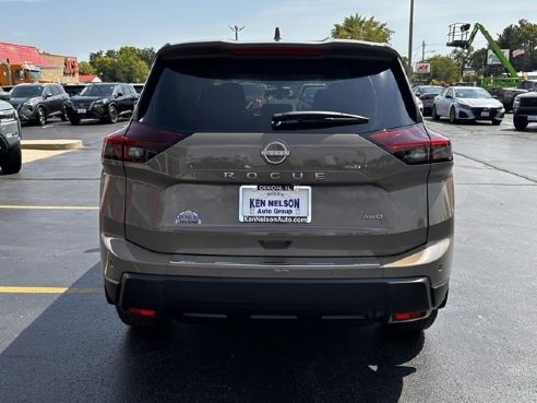 2025 Nissan Rogue SV Beige, Dixon, IL