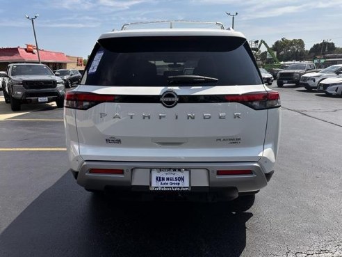 2024 Nissan Pathfinder Platinum White, Dixon, IL