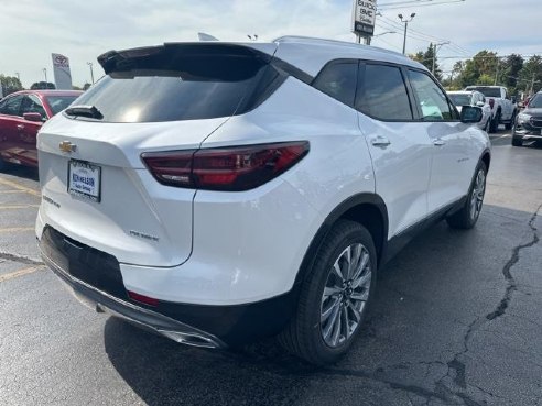 2025 Chevrolet Blazer Premier White, Dixon, IL