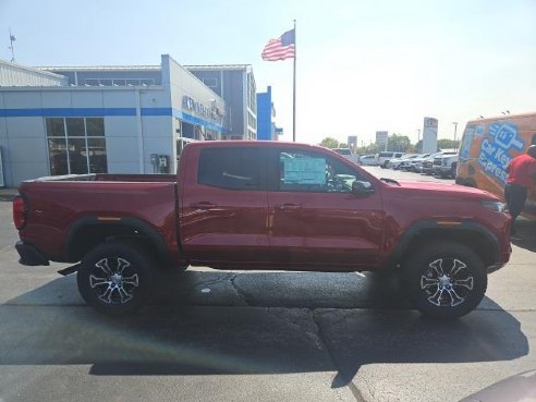 2024 GMC Canyon AT4 Red, Dixon, IL