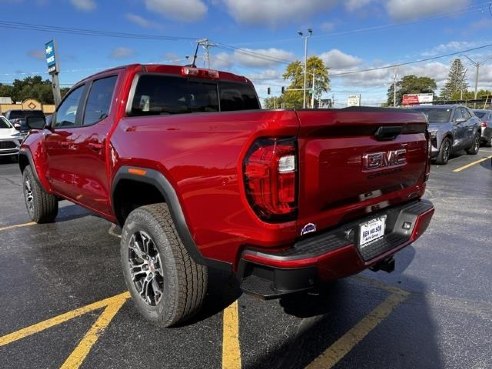 2024 GMC Canyon AT4 Red, Dixon, IL