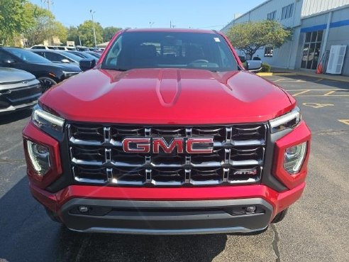 2024 GMC Canyon AT4 Red, Dixon, IL