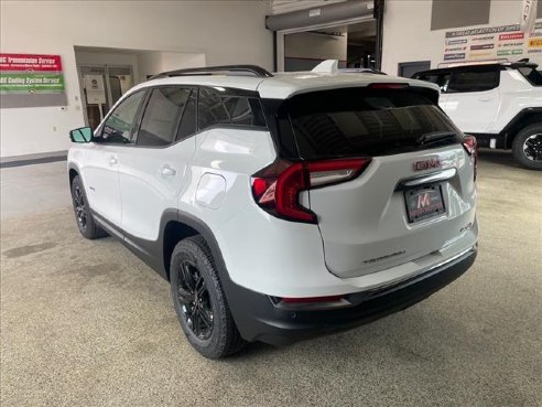 2024 GMC Terrain AT4 White, Plymouth, WI