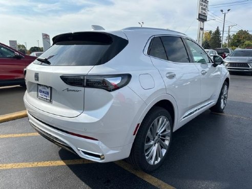 2024 Buick Envision Avenir White, Dixon, IL