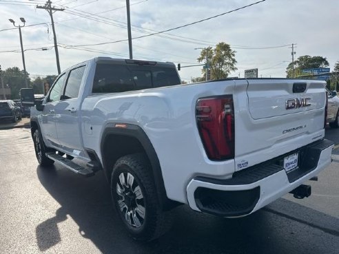 2025 GMC Sierra 2500HD Denali White, Dixon, IL