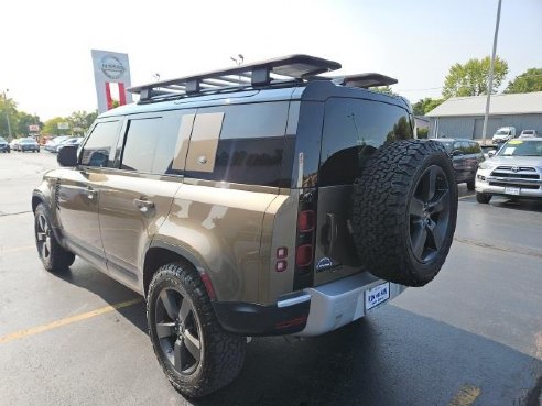 2020 Land Rover Defender 110 SE Beige, Dixon, IL