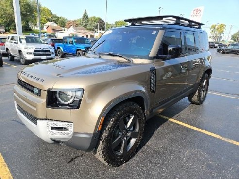 2020 Land Rover Defender 110 SE Beige, Dixon, IL