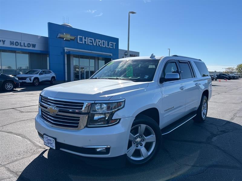 2017 Chevrolet Suburban Premier White, Viroqua, WI