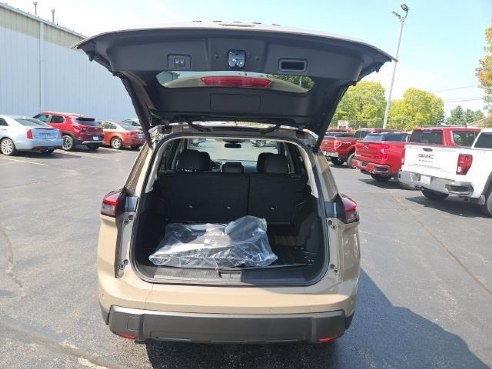 2025 Nissan Rogue Beige, Dixon, IL