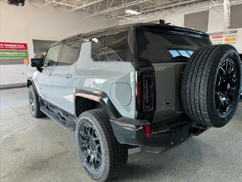 2024 GMC HUMMER EV 2X Gray, Plymouth, WI