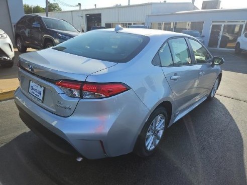 2024 Toyota Corolla Hybrid LE Silver, Dixon, IL