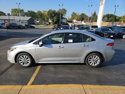 2024 Toyota Corolla Hybrid LE Silver, Dixon, IL