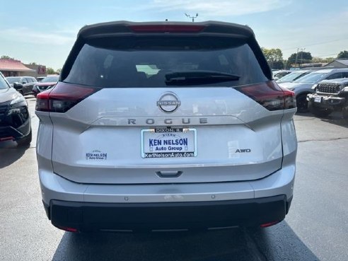 2025 Nissan Rogue S Silver, Dixon, IL