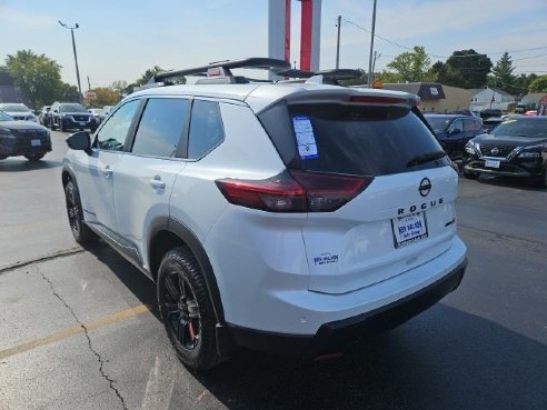 2025 Nissan Rogue SV White, Dixon, IL