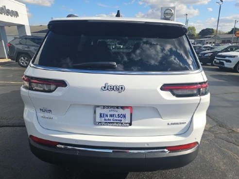 2025 Jeep Grand Cherokee L Laredo White, Dixon, IL