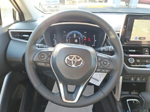 2024 Toyota Corolla Cross XLE Off-white, Dixon, IL