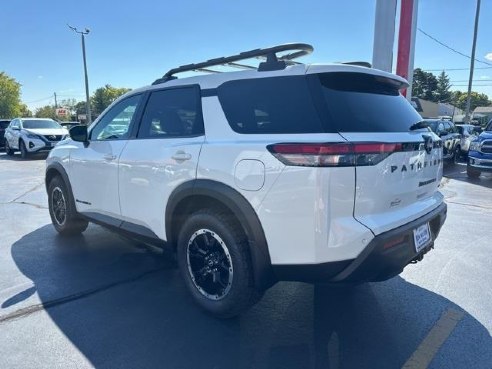 2024 Nissan Pathfinder Rock Creek White, Dixon, IL