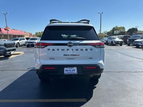 2024 Nissan Pathfinder Rock Creek White, Dixon, IL