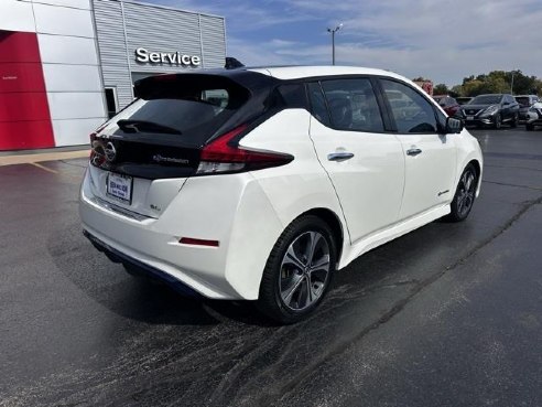 2019 Nissan LEAF SL White, Dixon, IL