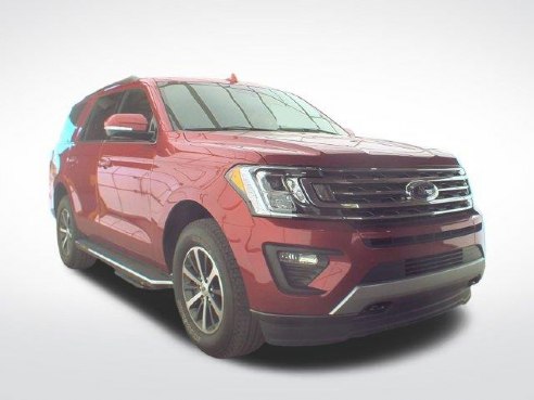 2021 Ford Expedition XLT Rapid Red Metallic Tinted Clearcoat, Plymouth, WI