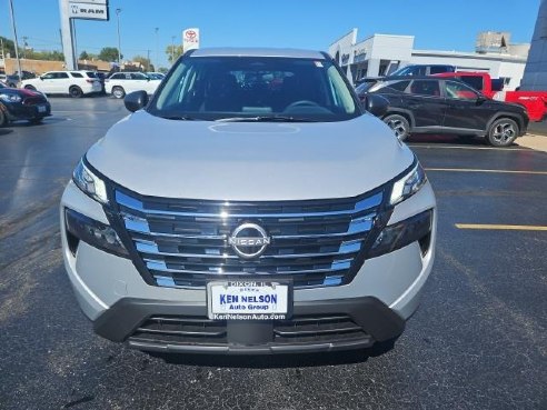 2025 Nissan Rogue S Silver, Dixon, IL