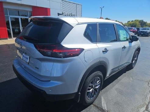 2025 Nissan Rogue S Silver, Dixon, IL