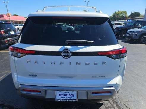 2024 Nissan Pathfinder SL White, Dixon, IL