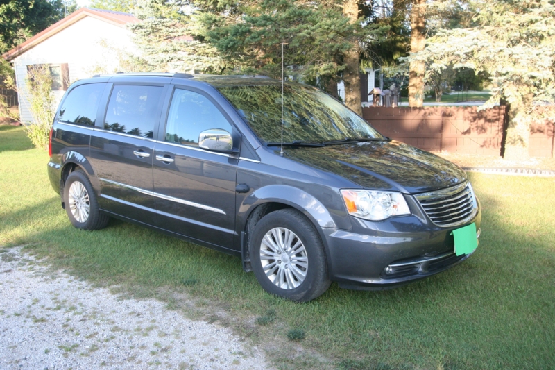 2016 Chrysler Town & Country Limited charcoal, Elkhart Lake, WI