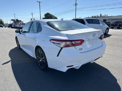 2020 Toyota Camry SE White, Rockland, ME