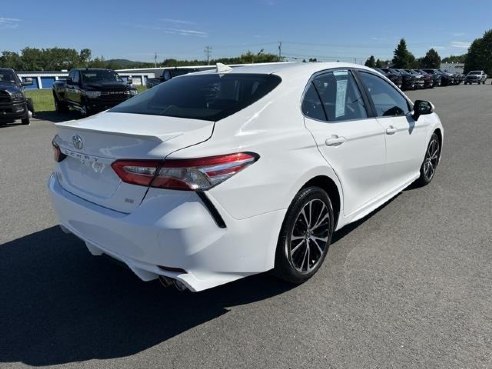 2020 Toyota Camry SE White, Rockland, ME