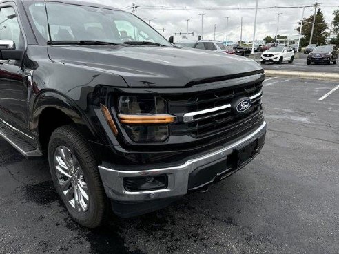 2024 Ford F-150 XLT Agate Black Metallic, Plymouth, WI