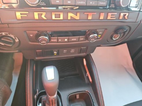 2025 Nissan Frontier PRO-4X Orange, Dixon, IL