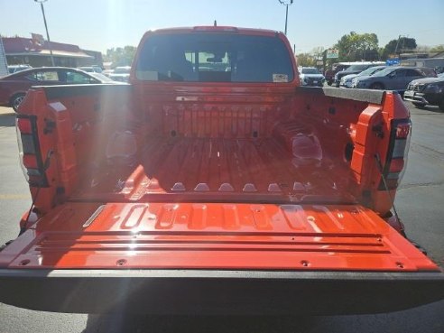 2025 Nissan Frontier PRO-4X Orange, Dixon, IL