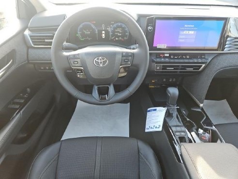 2025 Toyota Camry XLE Off-white, Dixon, IL