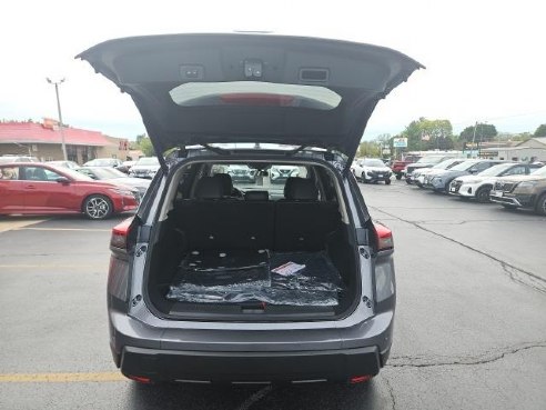 2024 Nissan Rogue SV Gray, Dixon, IL