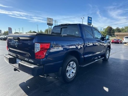 2017 Nissan Titan SV Blue, Dixon, IL