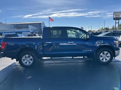 2017 Nissan Titan SV Blue, Dixon, IL