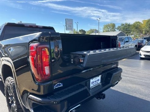 2022 GMC Sierra 1500 Limited AT4 Black, Dixon, IL