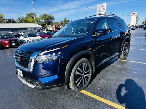 2024 Nissan Pathfinder Platinum Blue, Dixon, IL