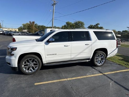 2020 Chevrolet Suburban Premier White, Dixon, IL