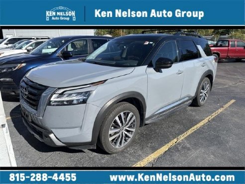 2022 Nissan Pathfinder Platinum Gray, Dixon, IL