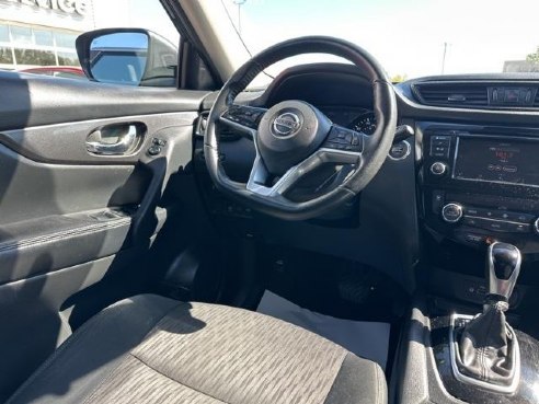 2020 Nissan Rogue SV Green, Dixon, IL