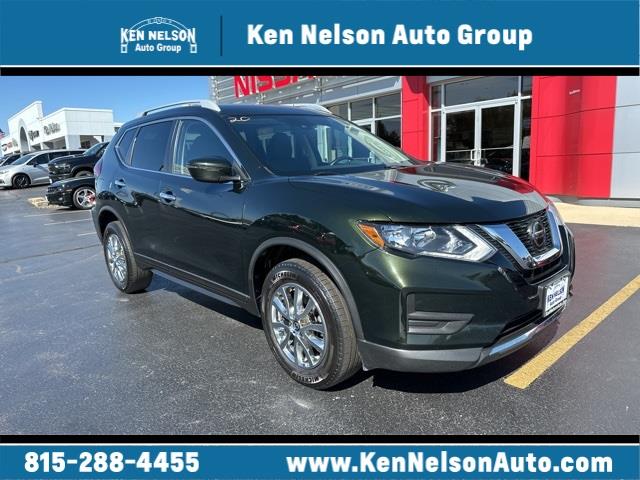 2020 Nissan Rogue SV Green, Dixon, IL