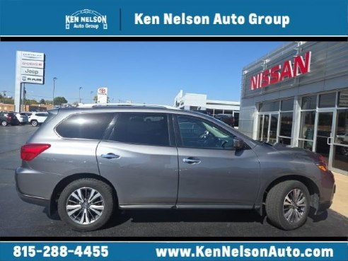 2020 Nissan Pathfinder SV Gray, Dixon, IL