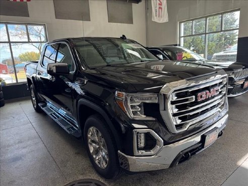 2020 GMC Sierra 1500 SLT Black, Plymouth, WI