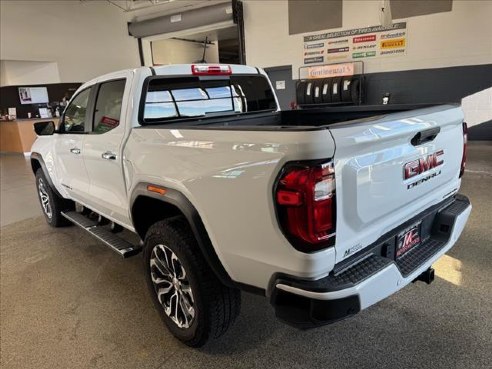 2023 GMC Canyon Denali White, Plymouth, WI