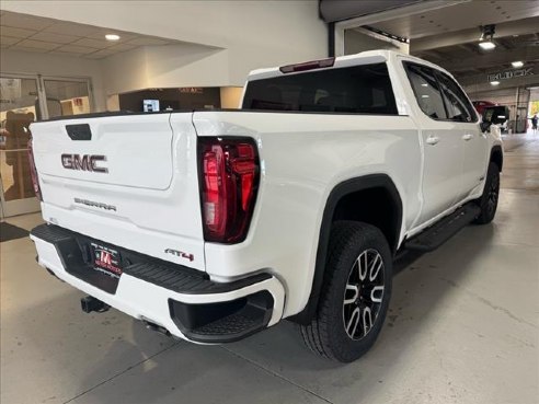 2021 GMC Sierra 1500 AT4 White, Plymouth, WI