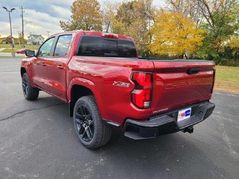 2024 Chevrolet Colorado 4WD Z71 Radiant Red Tintcoat, Kiel, WI